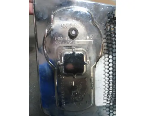 KENWORTH T680 AIR INTAKE LOUVERCOVER