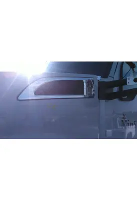 KENWORTH T680 AIR INTAKE LOUVER/COVER