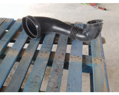 KENWORTH T680 AIR INTAKE