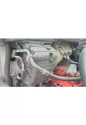KENWORTH T680 AIR INTAKE