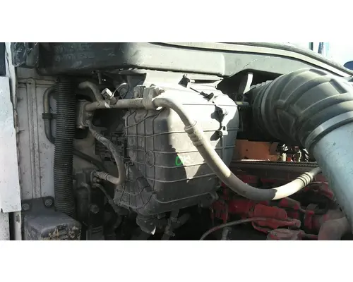 KENWORTH T680 AIR INTAKE