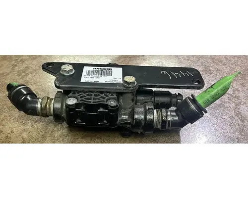 KENWORTH T680 Abs Modulator Valve