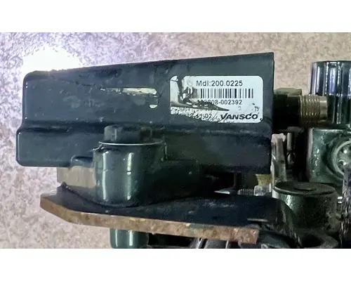 KENWORTH T680 Abs Modulator Valve