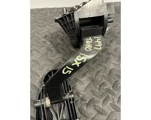 KENWORTH T680 Accelerator Parts