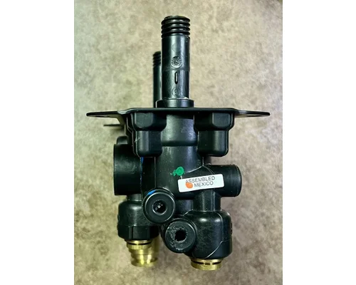 KENWORTH T680 Air Brake Dash Valve