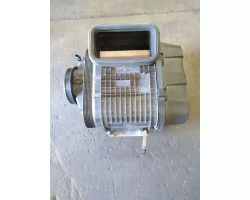 KENWORTH T680 Air Cleaner