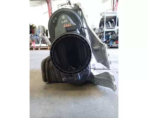 KENWORTH T680 Air Cleaner