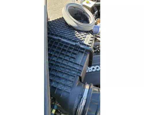 KENWORTH T680 Air Cleaner