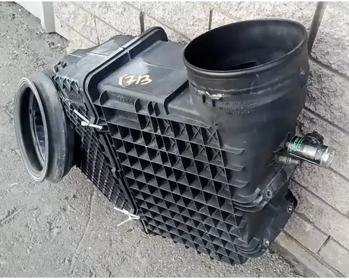 KENWORTH T680 Air Cleaner