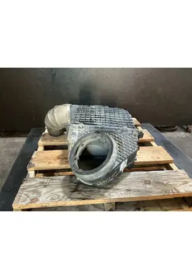 KENWORTH T680 Air Cleaner