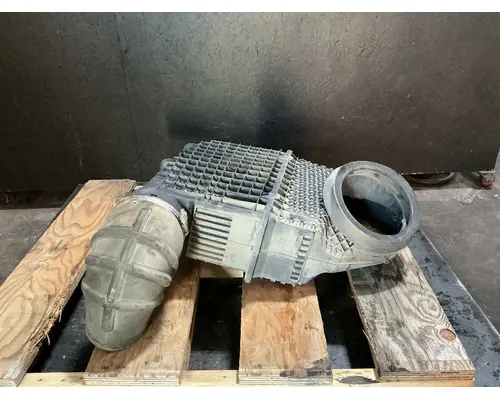 KENWORTH T680 Air Cleaner