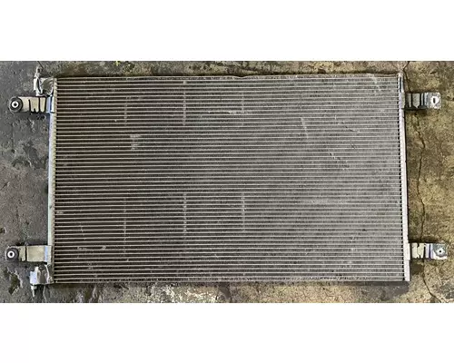 KENWORTH T680 Air Conditioner Condenser