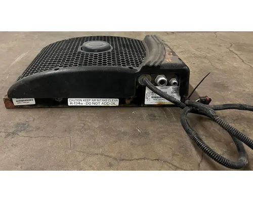 KENWORTH T680 Air Conditioner Condenser