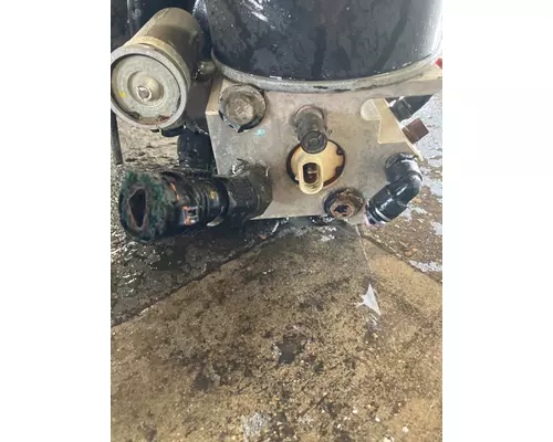 KENWORTH T680 Air Drier