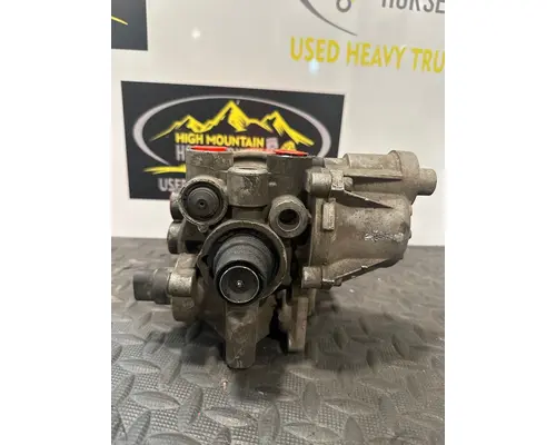 KENWORTH T680 Air Dryer