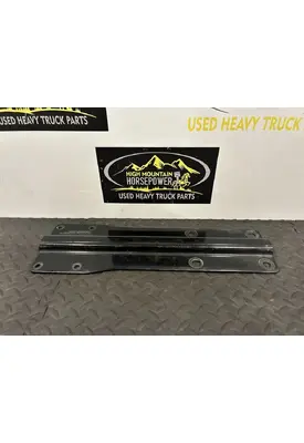 KENWORTH T680 Air Dryer