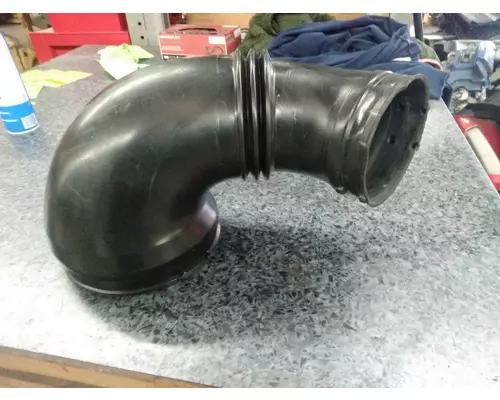 KENWORTH T680 Air Intake  Turbo Pipe