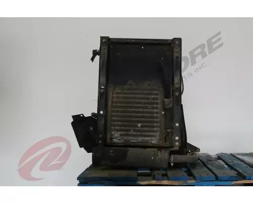 KENWORTH T680 Auxilliary Power Unit
