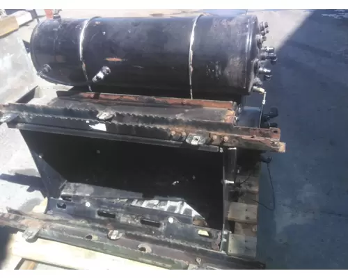 KENWORTH T680 BATTERY BOX