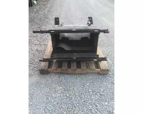 KENWORTH T680 BATTERY BOX