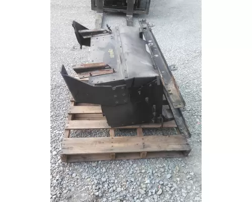 KENWORTH T680 BATTERY BOX