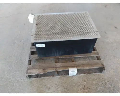KENWORTH T680 BATTERY BOX