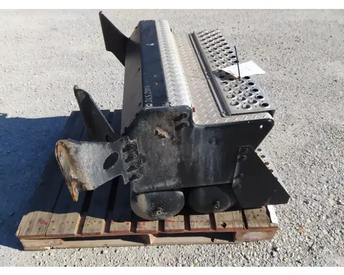 KENWORTH T680 BATTERY BOX