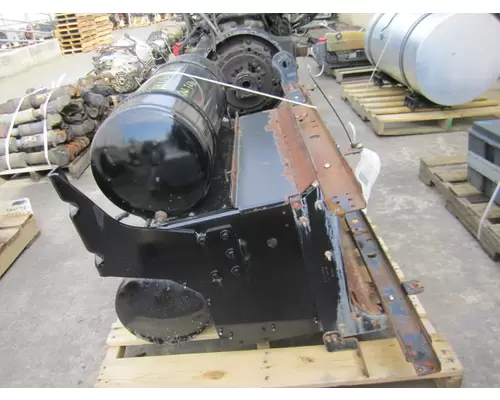 KENWORTH T680 BATTERY BOX