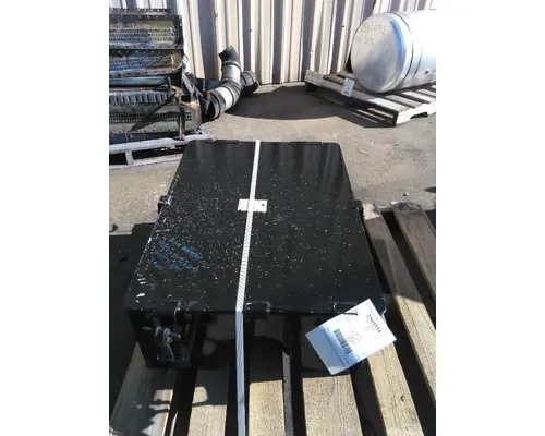 KENWORTH T680 BATTERY BOX