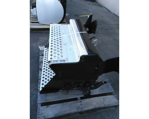 KENWORTH T680 BATTERY BOX