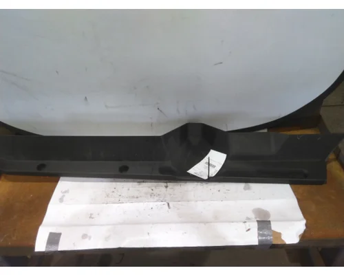 KENWORTH T680 BODY PARTS, MISC.
