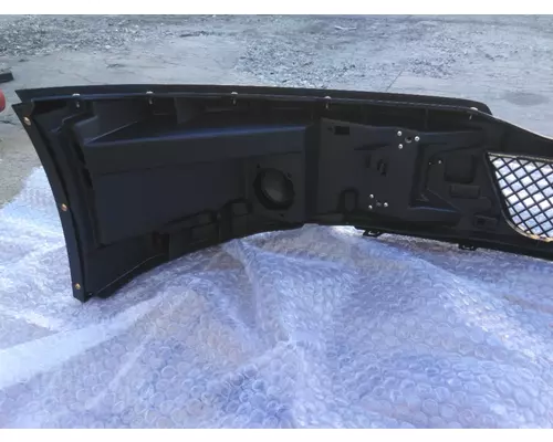 KENWORTH T680 BUMPER ASSEMBLY, FRONT