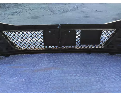 KENWORTH T680 BUMPER ASSEMBLY, FRONT