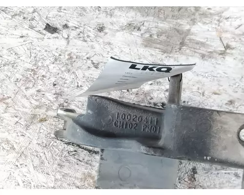 KENWORTH T680 BUMPER BRACKET