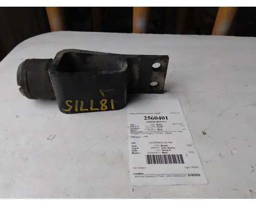 KENWORTH T680 BUMPER BRACKET