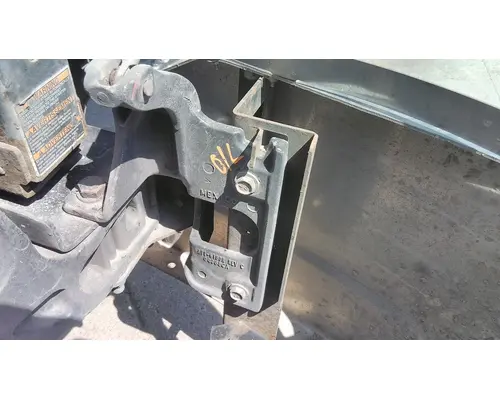KENWORTH T680 BUMPER BRACKET