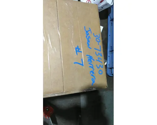KENWORTH T680 BUMPER BRACKET