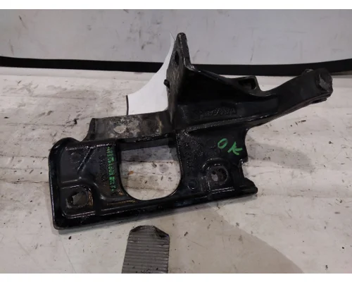 KENWORTH T680 BUMPER BRACKET