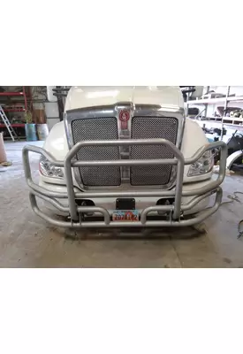 KENWORTH T680 BUMPER BRUSH GUARD