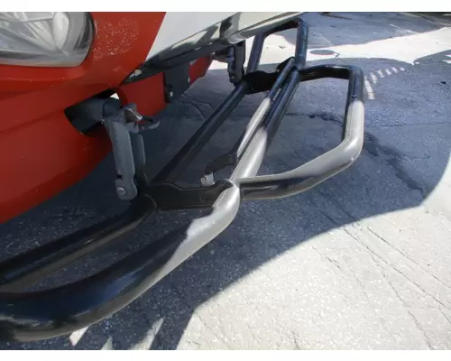 KENWORTH T680 BUMPER BRUSH GUARD