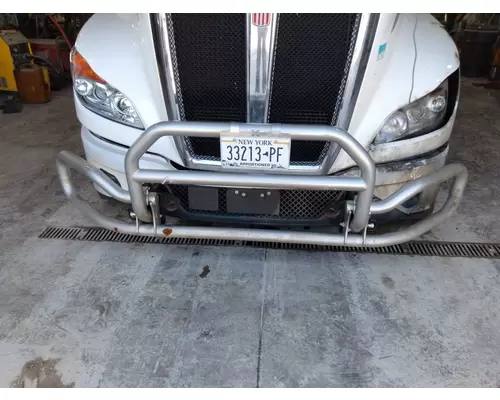 KENWORTH T680 BUMPER BRUSH GUARD