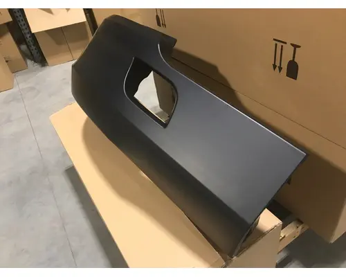 KENWORTH T680 BUMPER ENDS