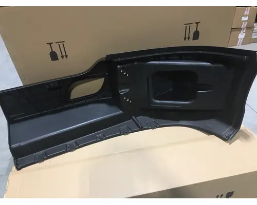 KENWORTH T680 BUMPER ENDS