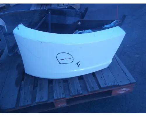 KENWORTH T680 BUMPER END