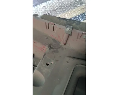 KENWORTH T680 BUMPER END