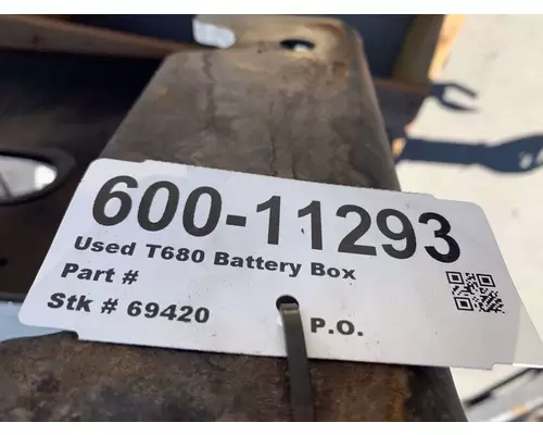 KENWORTH T680 Battery Box