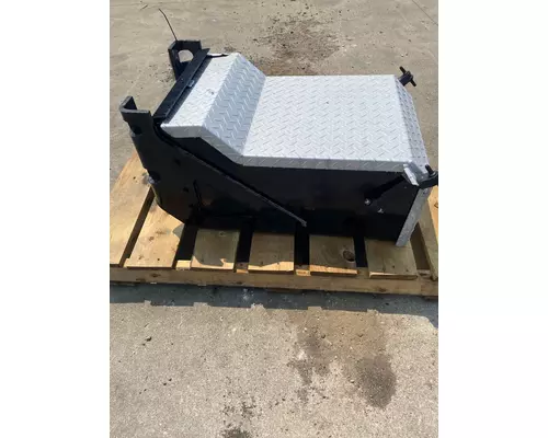 KENWORTH T680 Battery Box