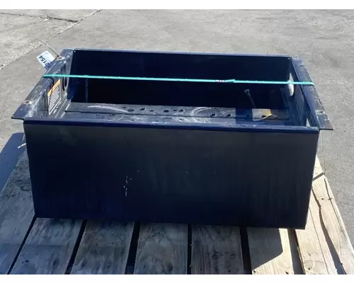 KENWORTH T680 Battery Box
