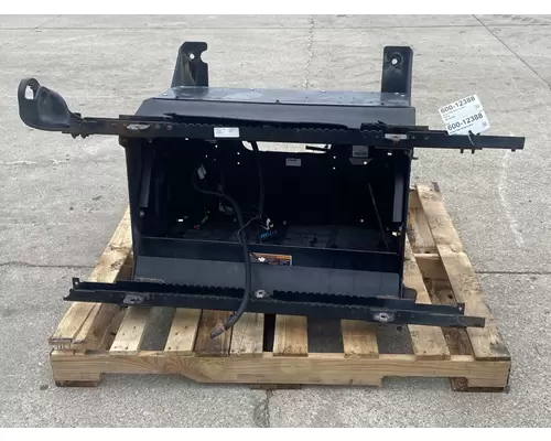 KENWORTH T680 Battery Box