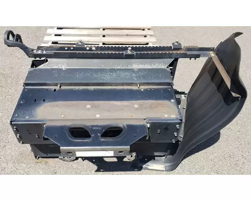 KENWORTH T680 Battery Box